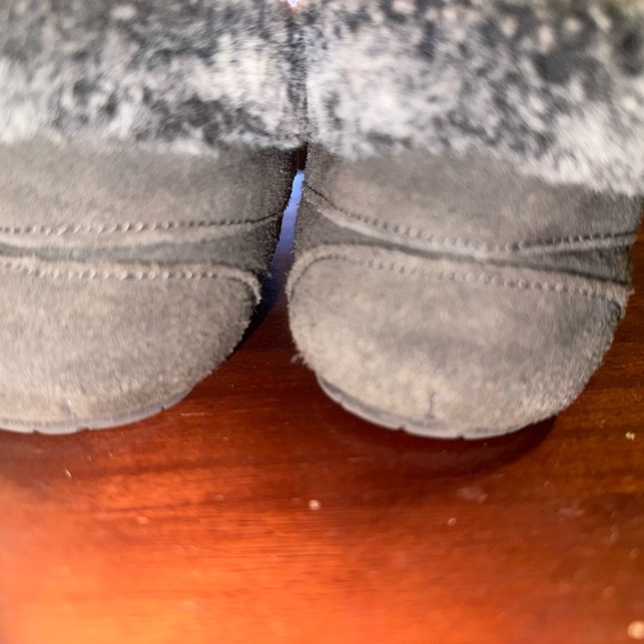 Minnetonka Womens Cabin Bootie Charcoal Grey Size 5 NWOB - Picture 4 of 9